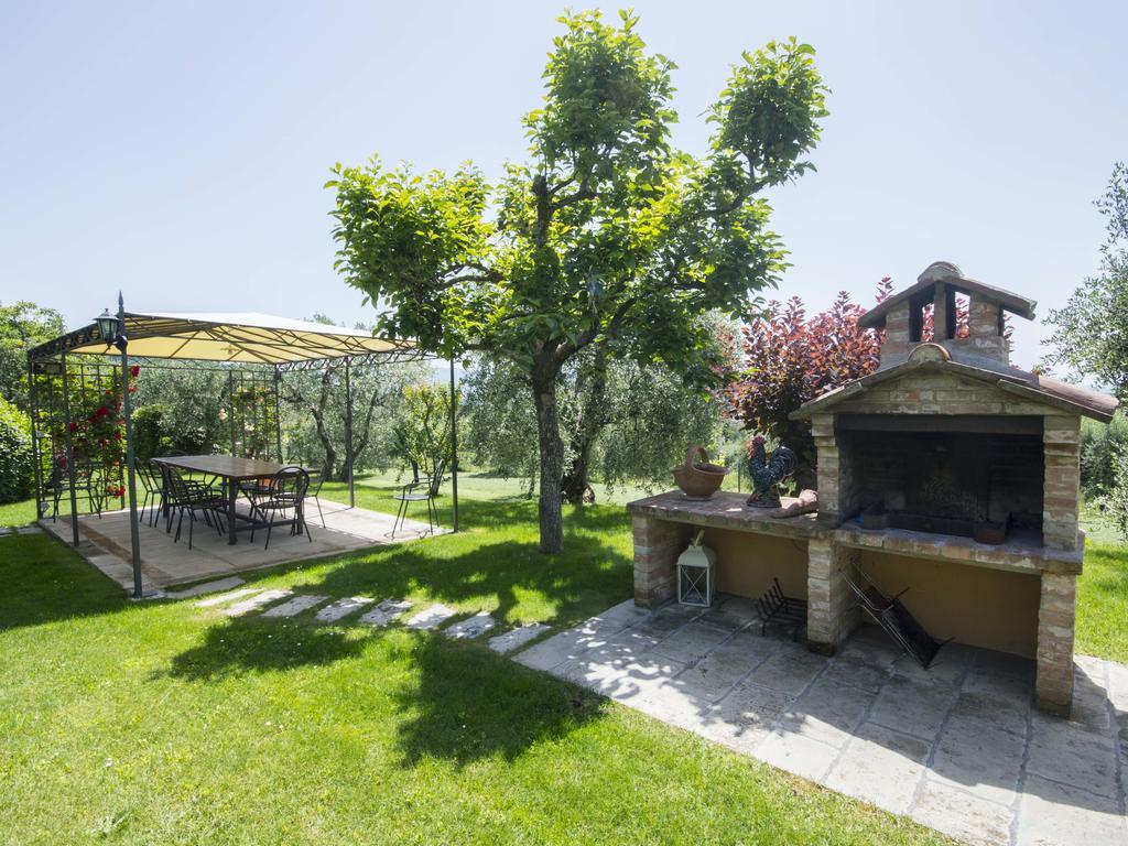 Maesta Del Sasso Villa Cortona Luaran gambar