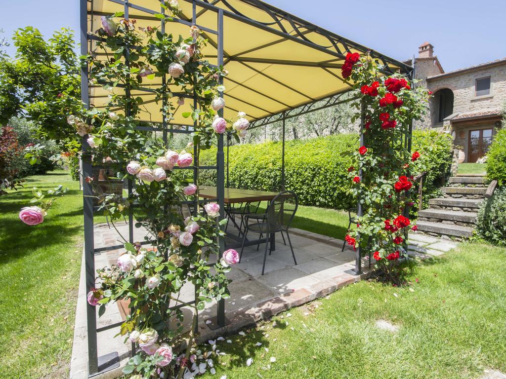 Maesta Del Sasso Villa Cortona Luaran gambar