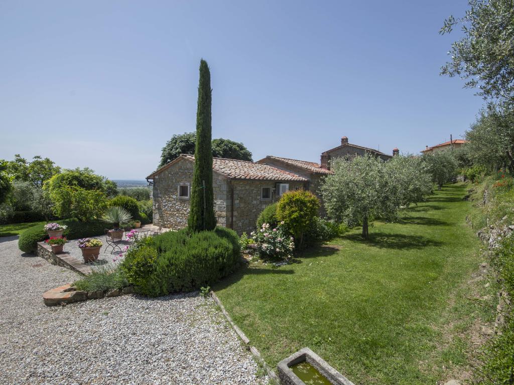 Maesta Del Sasso Villa Cortona Luaran gambar