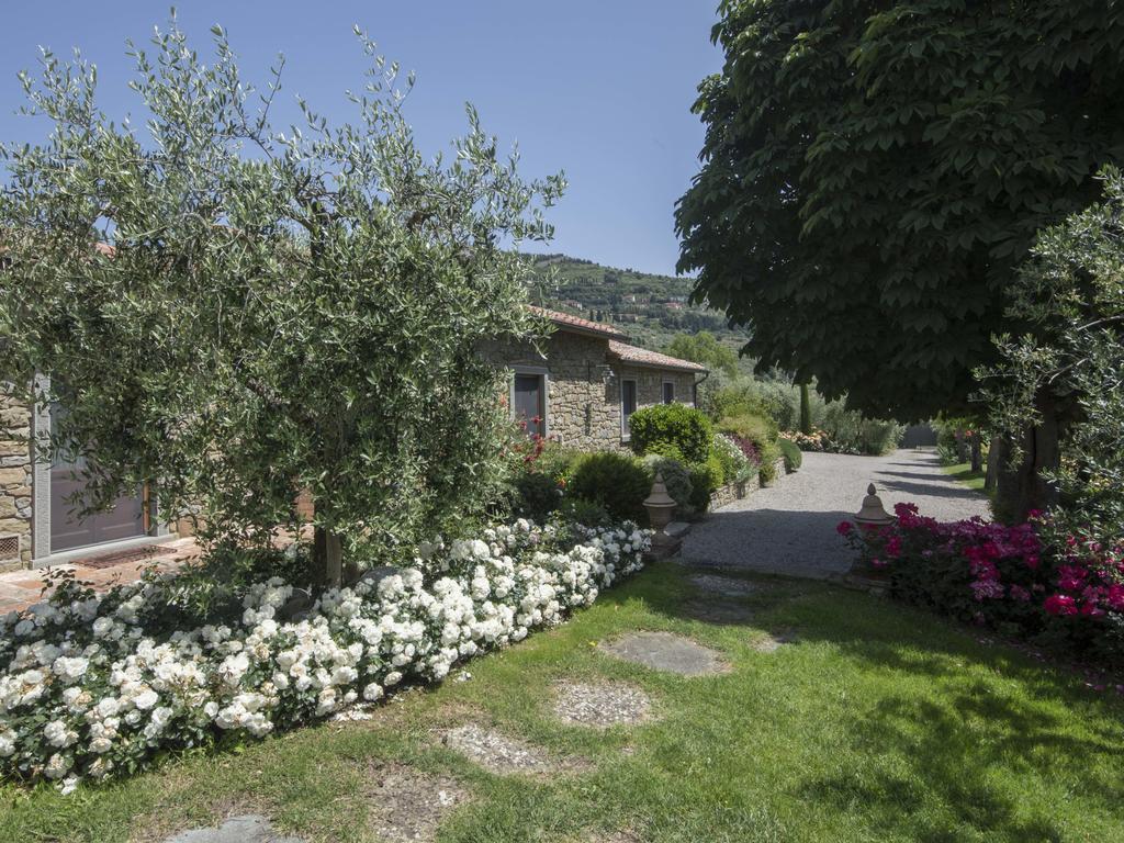 Maesta Del Sasso Villa Cortona Luaran gambar