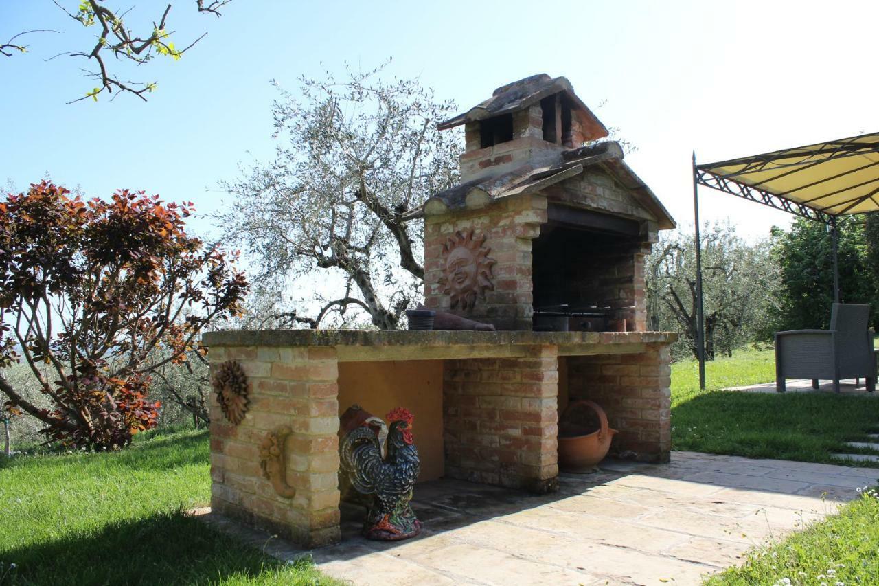 Maesta Del Sasso Villa Cortona Luaran gambar